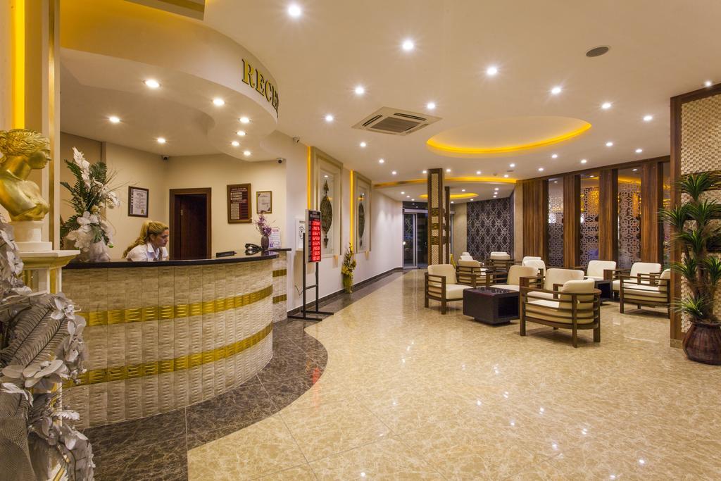 Hotell Kleopatra Ada 3*