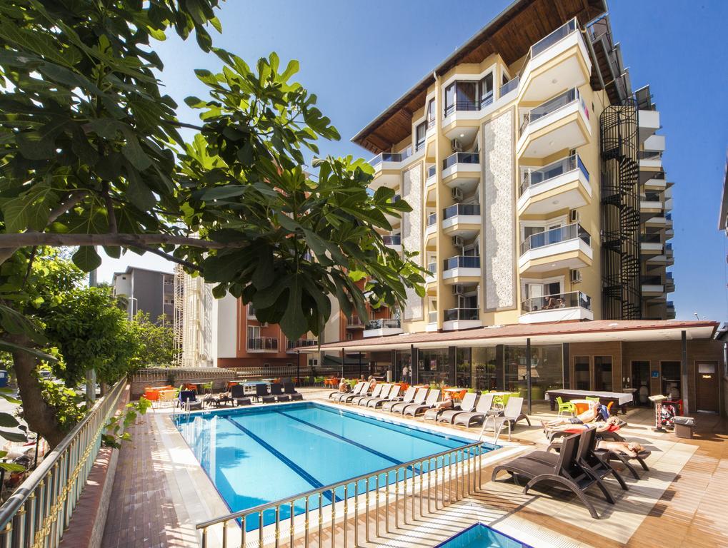 Kleopatra Ada Hotell Alanya