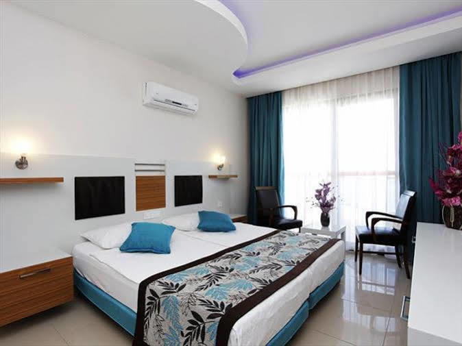 Kleopatra Ada Hotell