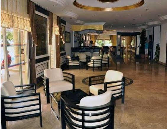 Kleopatra Ada Hotell